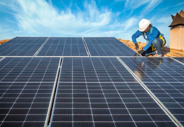 Emergency Roof Repair in Lake Dalecarlia, IN